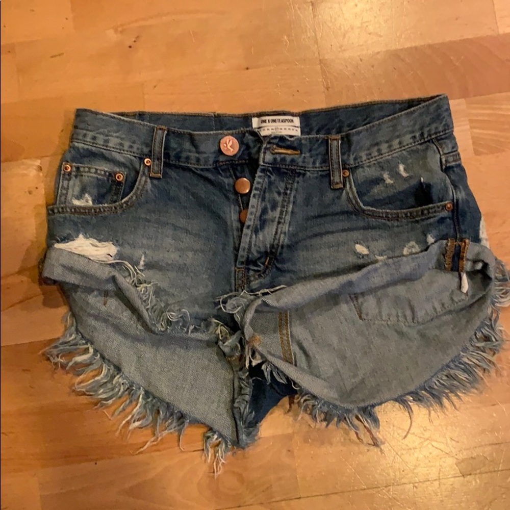 One teaspoon shorts